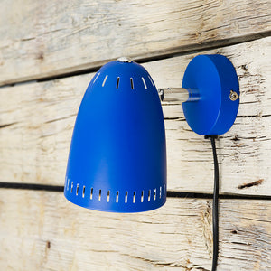 Dynamo Short Wall Lamp, Reflex Blue