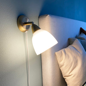 Urban Short Wall Lamp, Opal glass